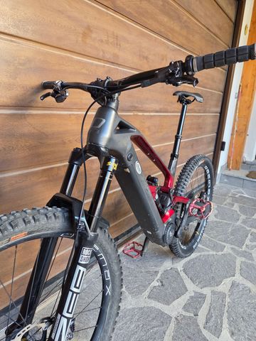 Olympia Hammer Edge 2023 2023 Mountainbike usato, Rosso — immagine 5 di 7