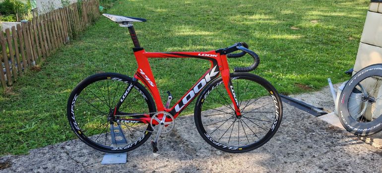 Used Look Look 496 2015 Road & Gravel, Red — image 1 of 5