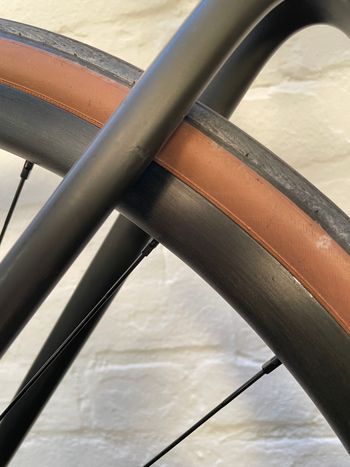 Used Scott Addict RC 30 2022 Road & Gravel, Green — image 8 of 10
