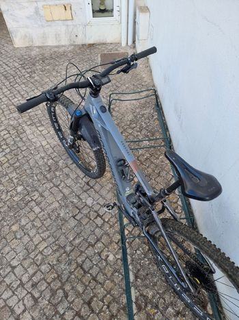 Used Mondraker CRUSHER 2024 2024 Mountainbike, Light Gray, 29 — image 3 of 5