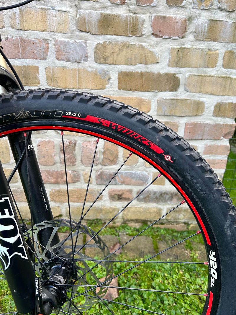 Used Specialized FSRxc Pro 2010 2010 Mountainbike, Red, 26 — image 21 of 23