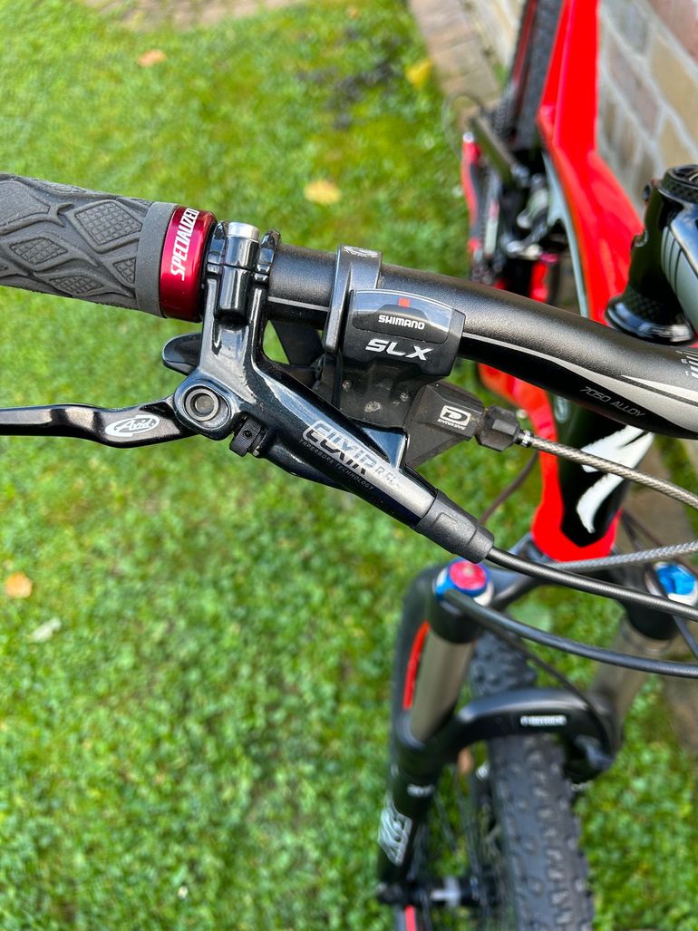 Used Specialized FSRxc Pro 2010 2010 Mountainbike, Red, 26 — image 6 of 23