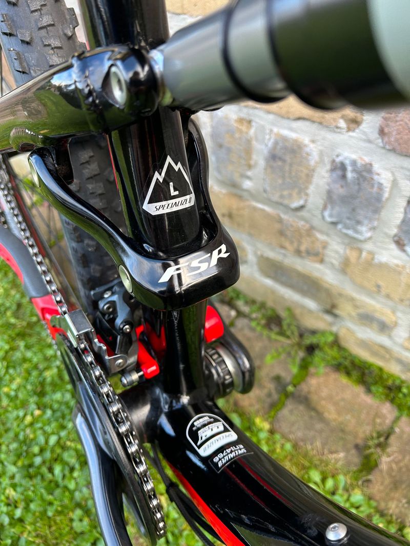 Used Specialized FSRxc Pro 2010 2010 Mountainbike, Red, 26 — image 17 of 23