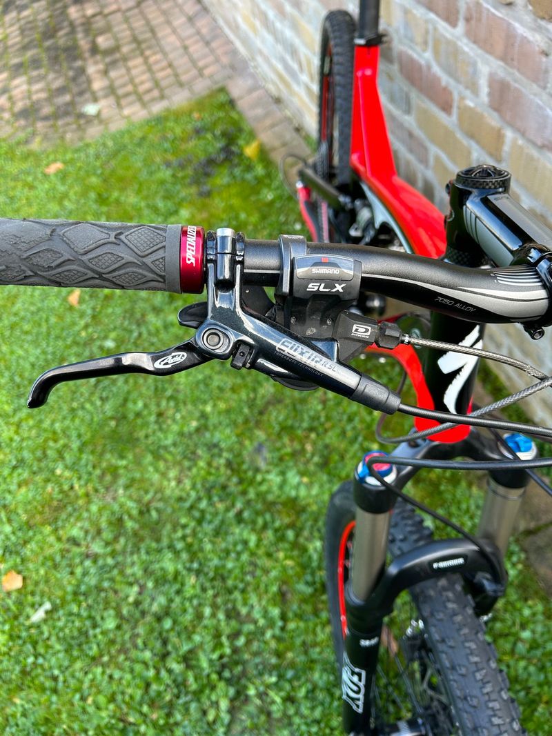 Used Specialized FSRxc Pro 2010 2010 Mountainbike, Red, 26 — image 5 of 23
