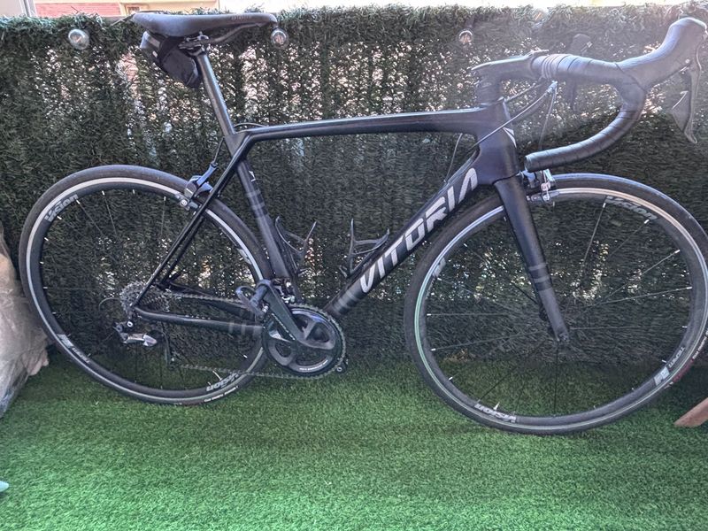 Tweedehands Vitoria Raypur Racing Ultegra R8000 2019 Road & Gravel