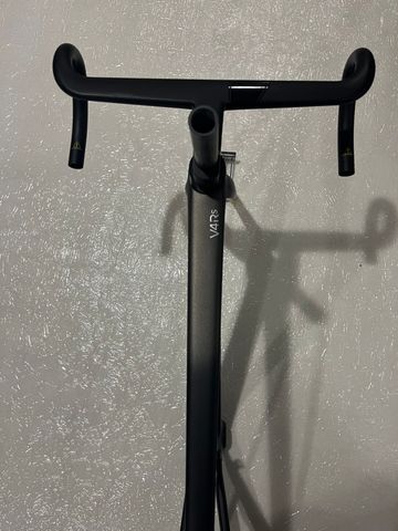 Used Colnago V4RS Disc Frameset 2023 Road & Gravel, Black — image 4 of 10
