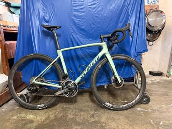 Specialized Roubaix SRAM Red eTap AXS 2023