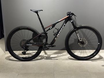 Brugt Specialized S-Works Epic 8 2025 Mountainbike — billede 1 af 13