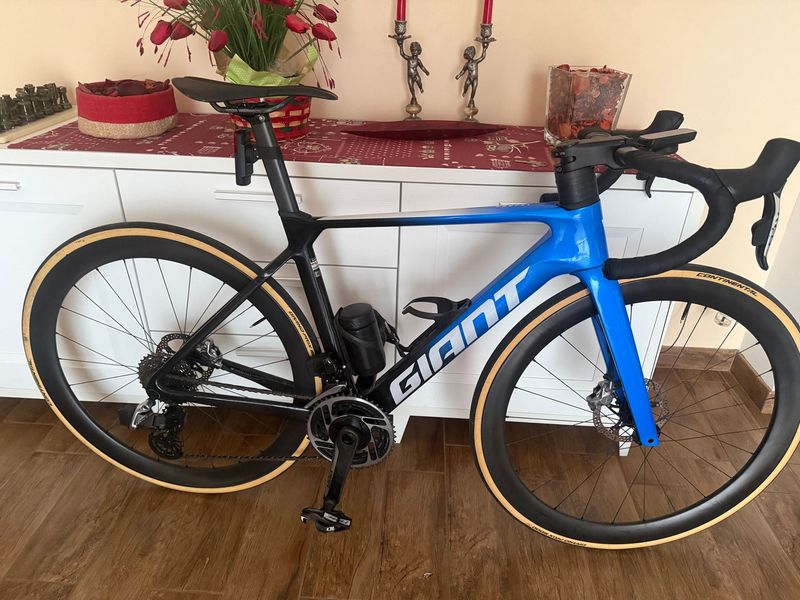 Used Giant Propel 2024 Road & Gravel