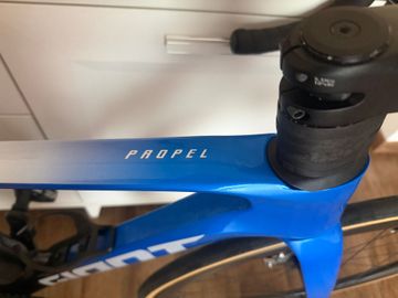 Gebrauchtes Giant Propel 2024 Road & Gravel, Blau — Bild 3 von 5