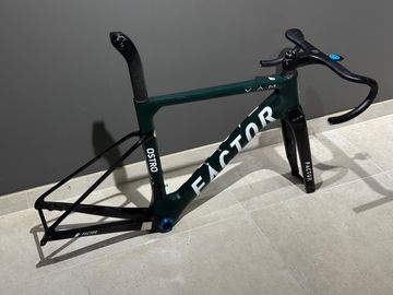 Used Factor OSTRO VAM 2023 Frameset 2023 Road & Gravel, Green — image 7 of 7
