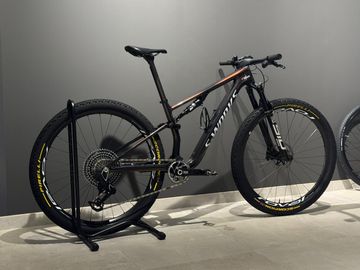Brugt Specialized S-Works Epic 8 2025 Mountainbike — billede 2 af 9