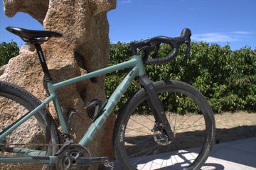 Focus ATLAS 6.8 2021 2021 Road & Gravel usato, Verde — immagine 3 di 6