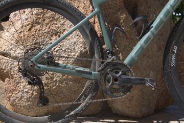 Focus ATLAS 6.8 2021 2021 Road & Gravel usato, Verde — immagine 2 di 6