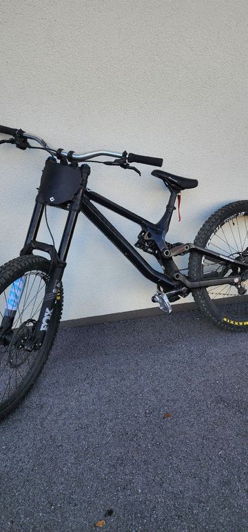 Gebrauchtes Canyon Sender AL 6.0 2018 2018 Mountainbike, Schwarz, 27.5 — Bild 4 von 5