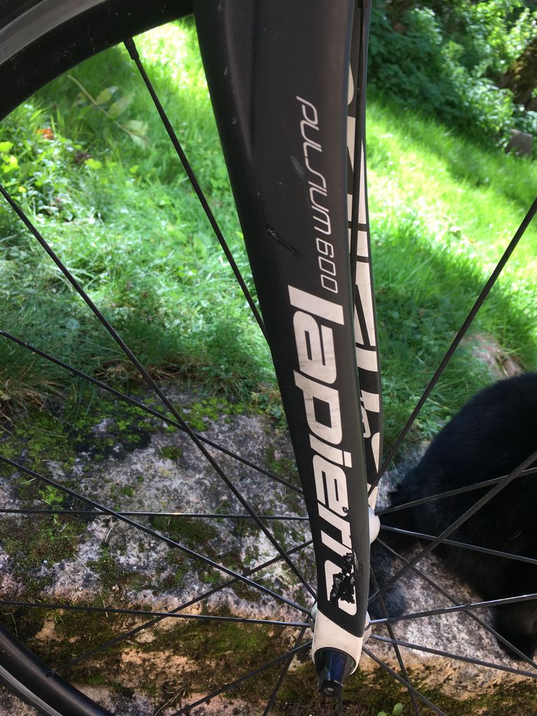 Używany Lapierre Pulsium 600 FDJ Pro Team Ultrega Carbone 2016 Road & Gravel — zdjęcie 7 z 8