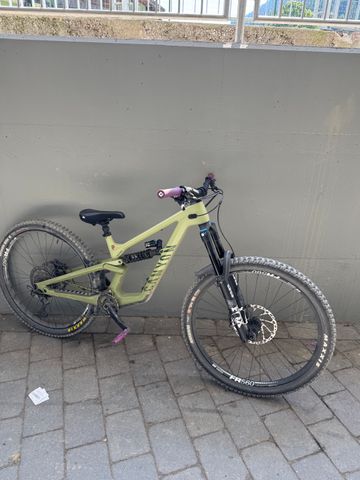 Gebrauchtes Canyon Torque 29 CF 8 2023 2023 MTB