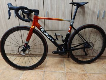 Brugt Wilier 0 SLR SHIMANO ULTEGRA Di2 R8170 2024 2024 Road & Gravel