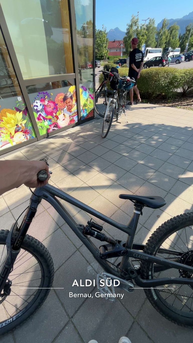 Commencal CLASH RIDE MOTO STYLE 2023 2023