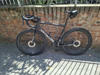 Used Specialized Tarmac SL8 Pro - Ultegra Di2 2025 2025 Road & Gravel, Black — image 3 of 11