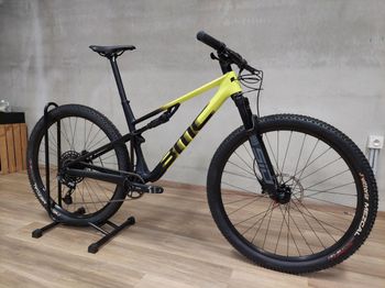 BMC Fourstroke FOUR 2024 2024 Mountainbike usato, Nero — immagine 2 di 5