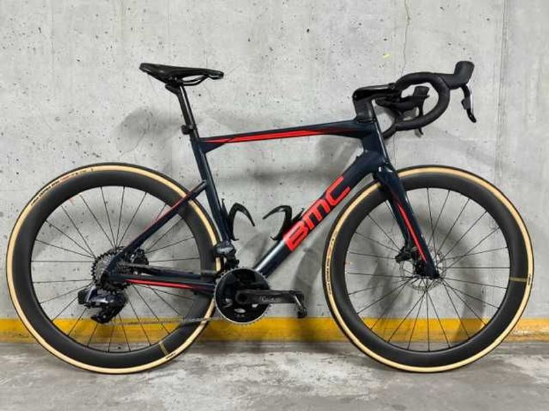 BMC Roadmachine 01 Sram Force E-Tap AXS 2019 Road & Gravel de segunda mano