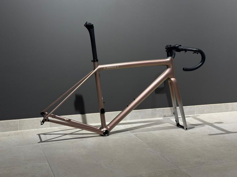 Brugt Specialized S-Works Aethos Frameset 2023 Road & Gravel — billede 2 af 7