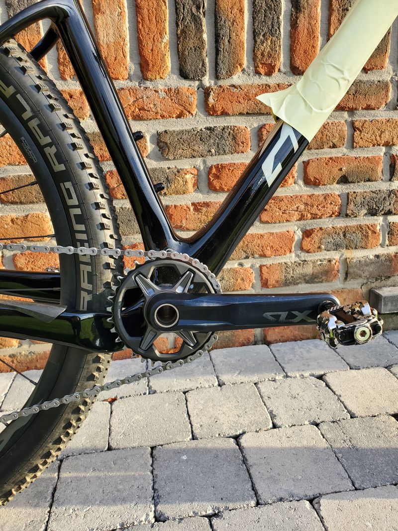 Käytetty Giant Xtc Shimano SLX 2022 Mountainbike — kuva 5 / 16
