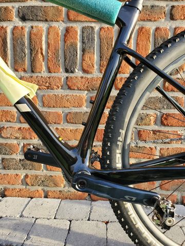 Käytetty Giant Xtc Shimano SLX 2022 Mountainbike — kuva 9 / 16