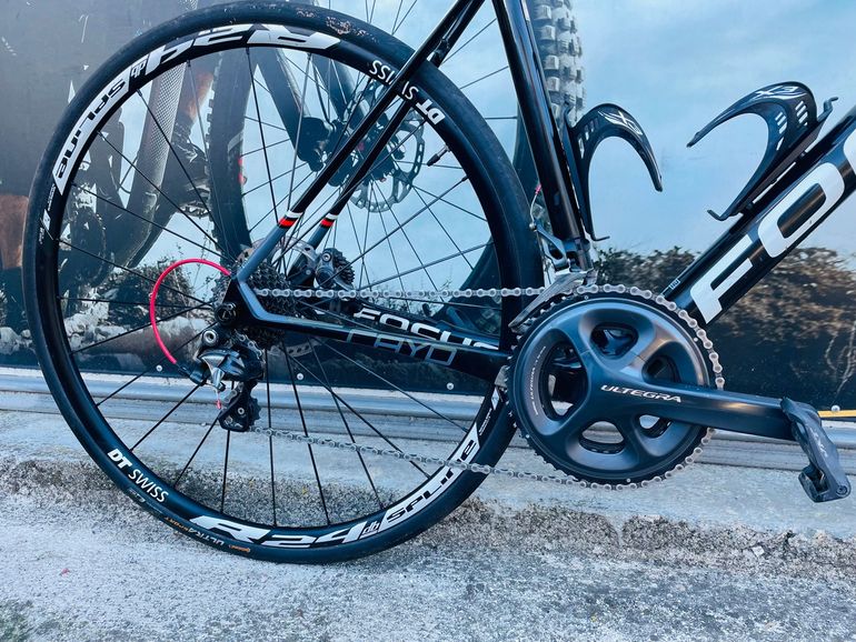 Used Focus Cayo Ultegra Disc 2018 Road & Gravel, Black — image 4 of 7