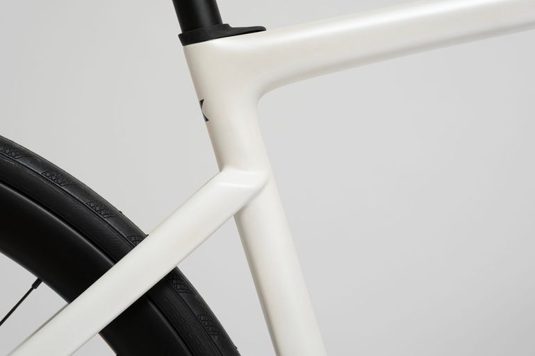 Used KDNS N1 - 105 Di2 2025 Road & Gravel, White — image 3 of 14