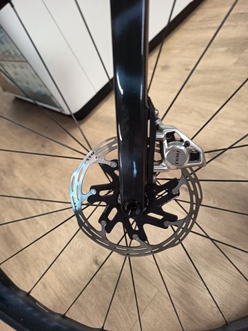 Tweedehands Scott Addict RC Ultimate 2024 2024 Road & Gravel — afbeelding 9 van 9