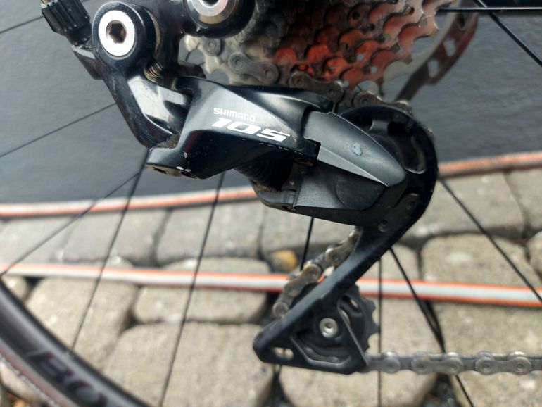 Used Trek Émonda SL 5 Disc 2022 2022 Road & Gravel, Black — image 9 of 14