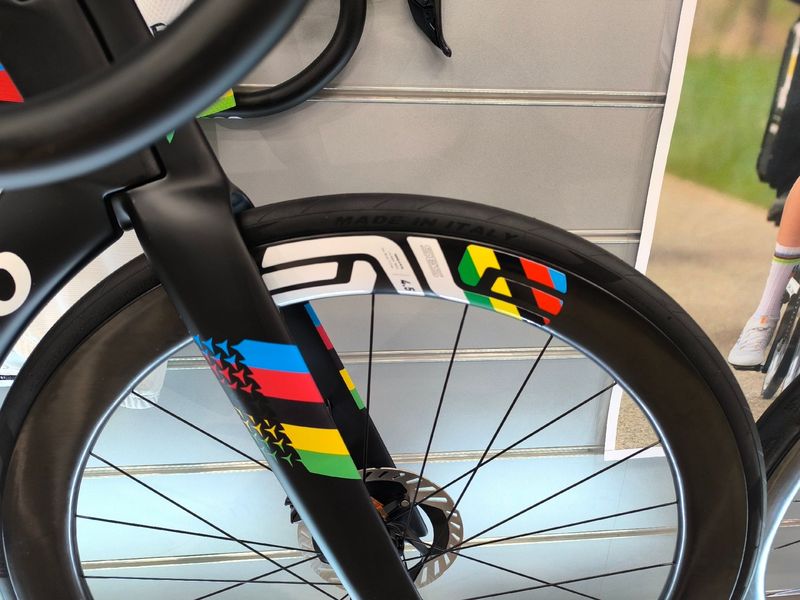 Used Colnago Y1rs 2026 Road & Gravel, Black — image 3 of 6