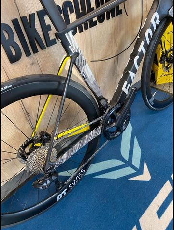 Used Factor Ostro Shimano Ultegra Di2 2025 Road & Gravel, Black — image 2 of 5