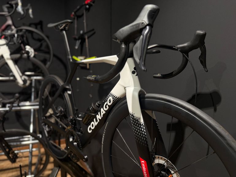 Used Colnago Y1rs 2026 Road & Gravel, Negro — image 4 of 5