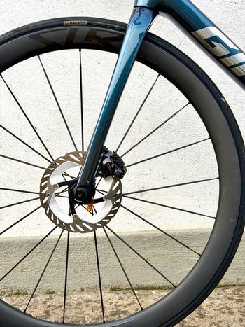 Used Giant TCR Advanced Pro 0 Di2 2025 2025 Road & Gravel, Blau — image 3 of 12