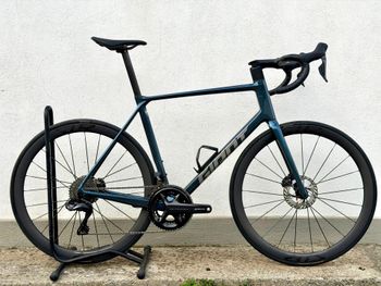 Used Giant TCR Advanced Pro 0 Di2 2025 2025 Road & Gravel