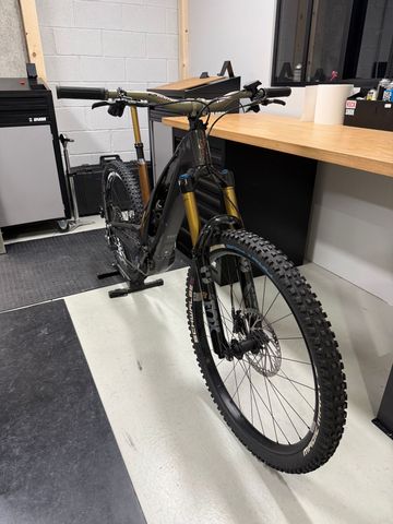 Used UNNO MITH SRAM XX Eagle AXS (T-Type) 2023 Mountainbike, Black — image 2 of 5