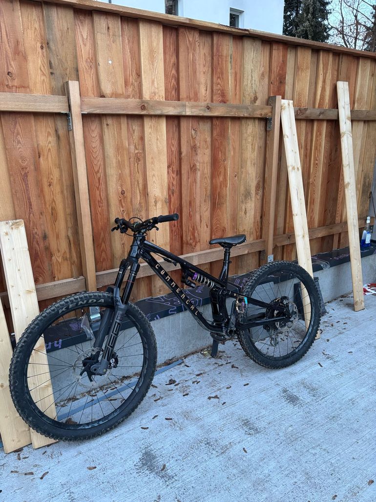 Used Commencal META SX SRAM GX Eagle AXS 2025 Mountainbike, Black — image 6 of 6