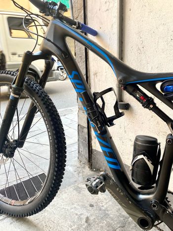 Used Specialized Epic Shimano Deore XT 2019 Mountainbike, Schwarz — image 8 of 9