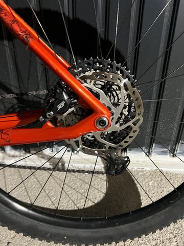 Brugt CUBE Reaction C62 Race 2025 Mountainbike — billede 3 af 5