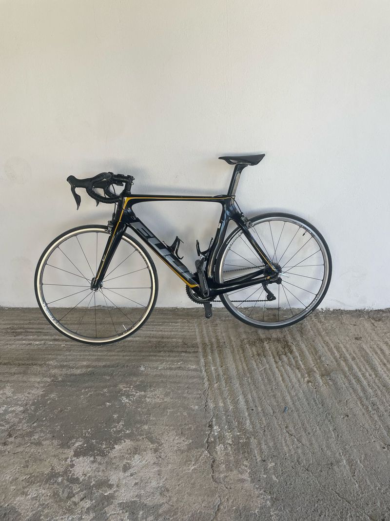 Použité Fuji Transonic 2.1 2021 Road & Gravel