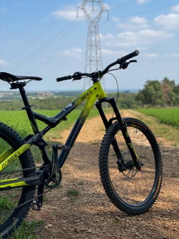 Commencal, Meta AM V4
