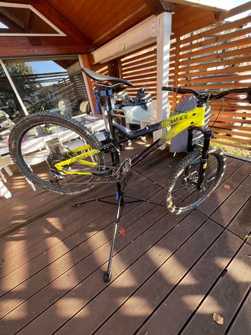 Używany Commencal Meta AM V4 2016 Mountainbike — zdjęcie 2 z 10