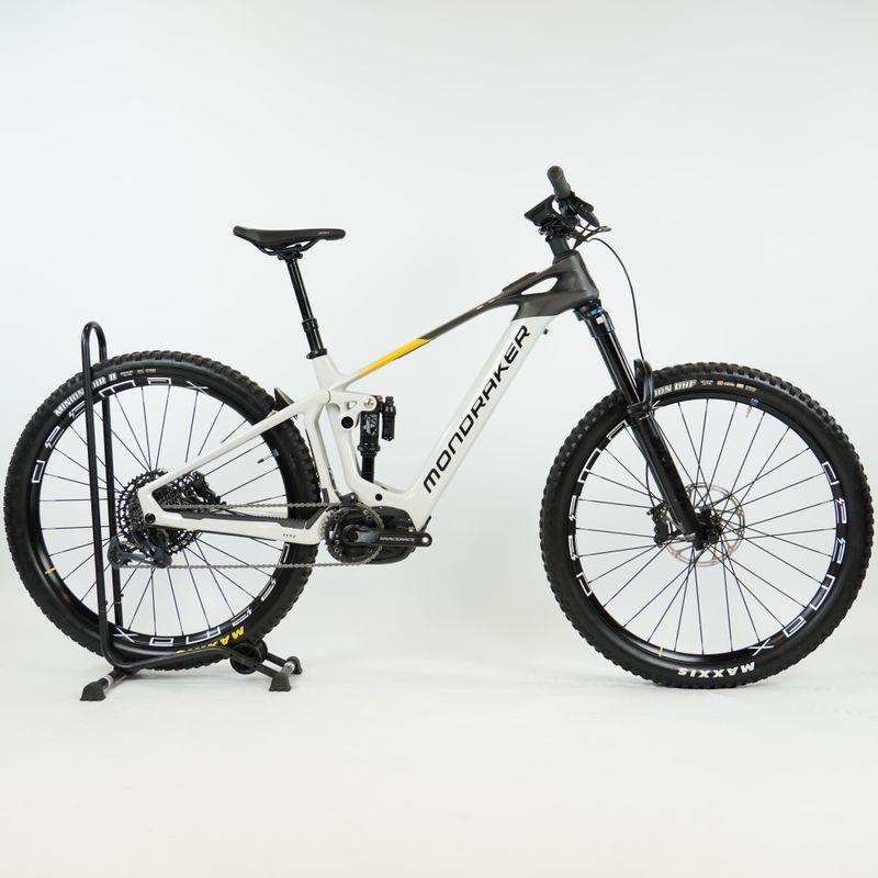 Used Mondraker CRAFTY CARBON R 2024 2024 MTB