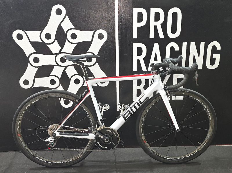 Käytetty BMC Teammachine SRAM Red eTap 2021 Road & Gravel