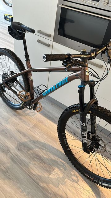 Used Santa Cruz Chameleon SRAM GX Eagle 2022 Mountainbike, Blue, 29 — image 2 of 3