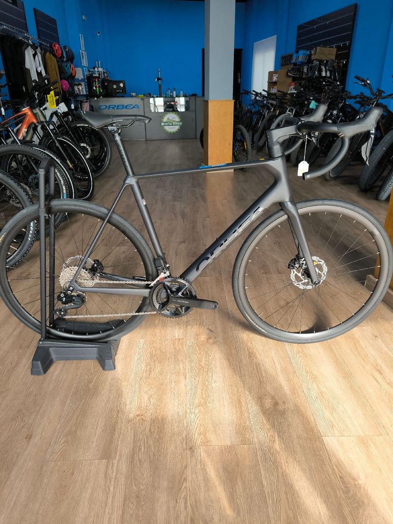 Used Orbea ORCA M30i 2024 2024 Road & Gravel, Black — image 1 of 12