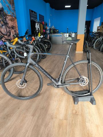Used Orbea ORCA M30i 2024 2024 Road & Gravel, Black — image 2 of 12